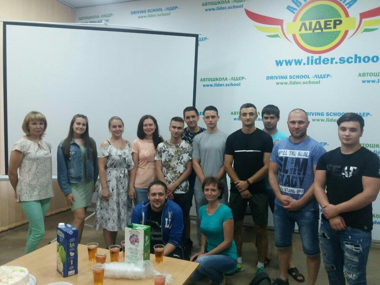 Будні автошколи Лідер